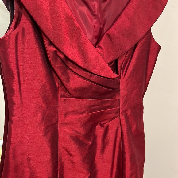 165 Jones Wear Dress Vibrant Red - Picture 5 of 8